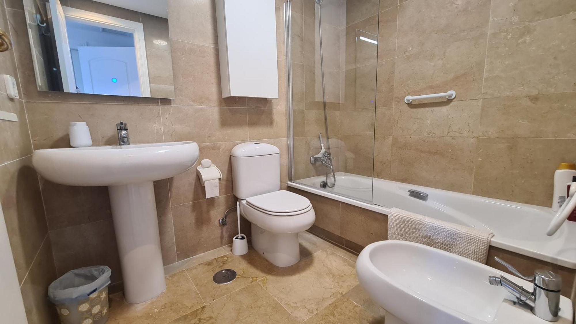 Lovely 2-Bed Apartment In Marina De La Duquesa Castillo de Sabinillas Екстер'єр фото