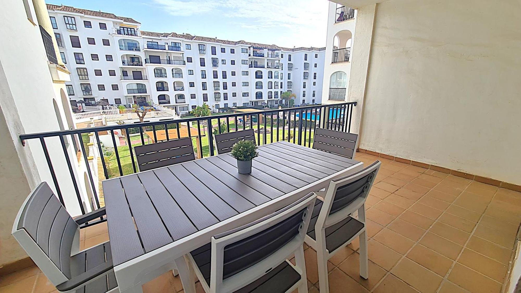 Lovely 2-Bed Apartment In Marina De La Duquesa Castillo de Sabinillas Екстер'єр фото